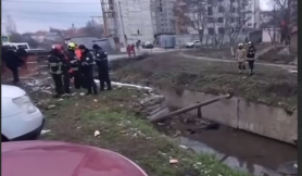 GRAV! Cadavrul unui bărbat a fost găsit într-un canal din sectorul Buiucani din Capitală